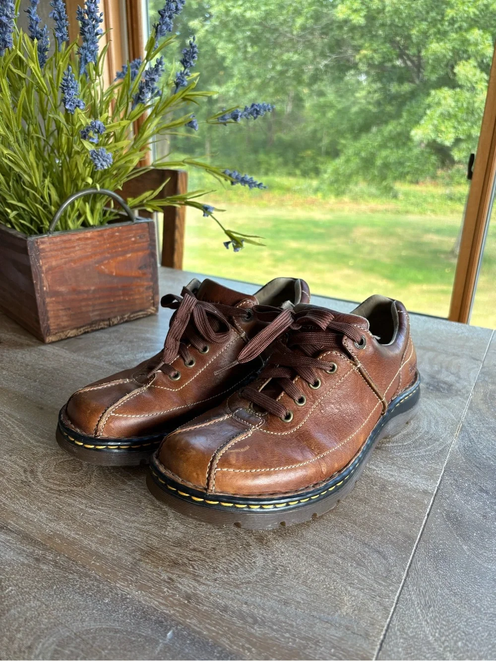 Vintage Dr. Martens Leather Lace-Up Oxfords
